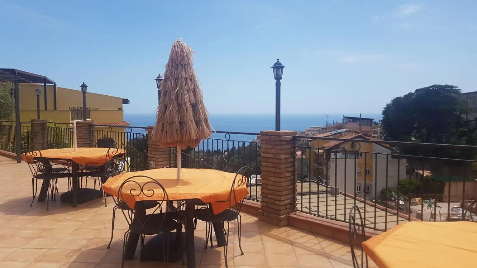 Le Grand Soleil Apartments Taormina